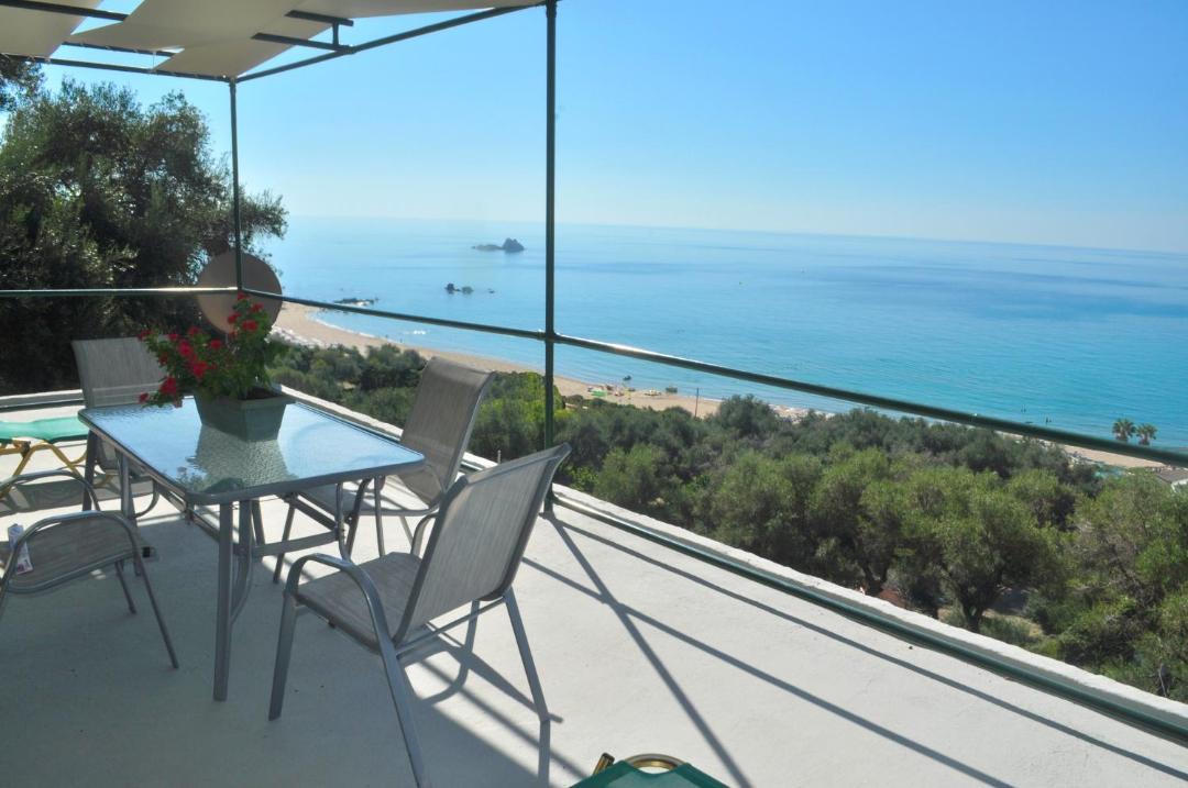 Photo of Patio Balcony in Sinarades