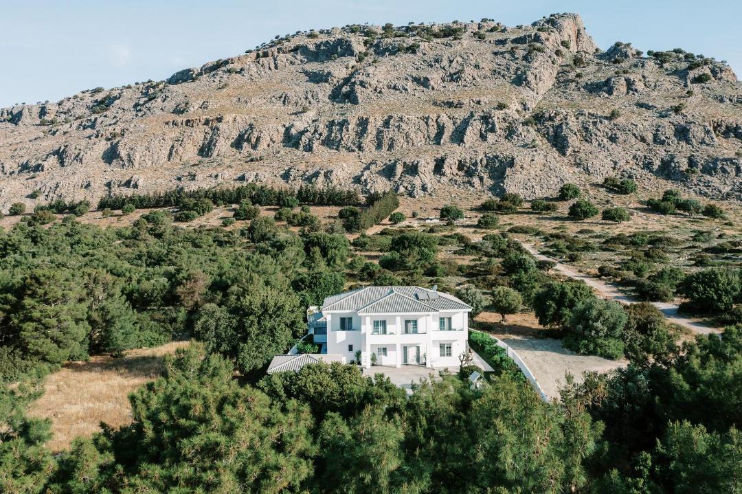 Photo of Buildings in Pefkos