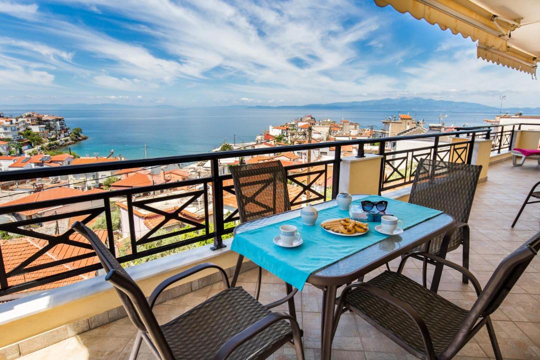 Photo of Patio Balcony in Skala Marion