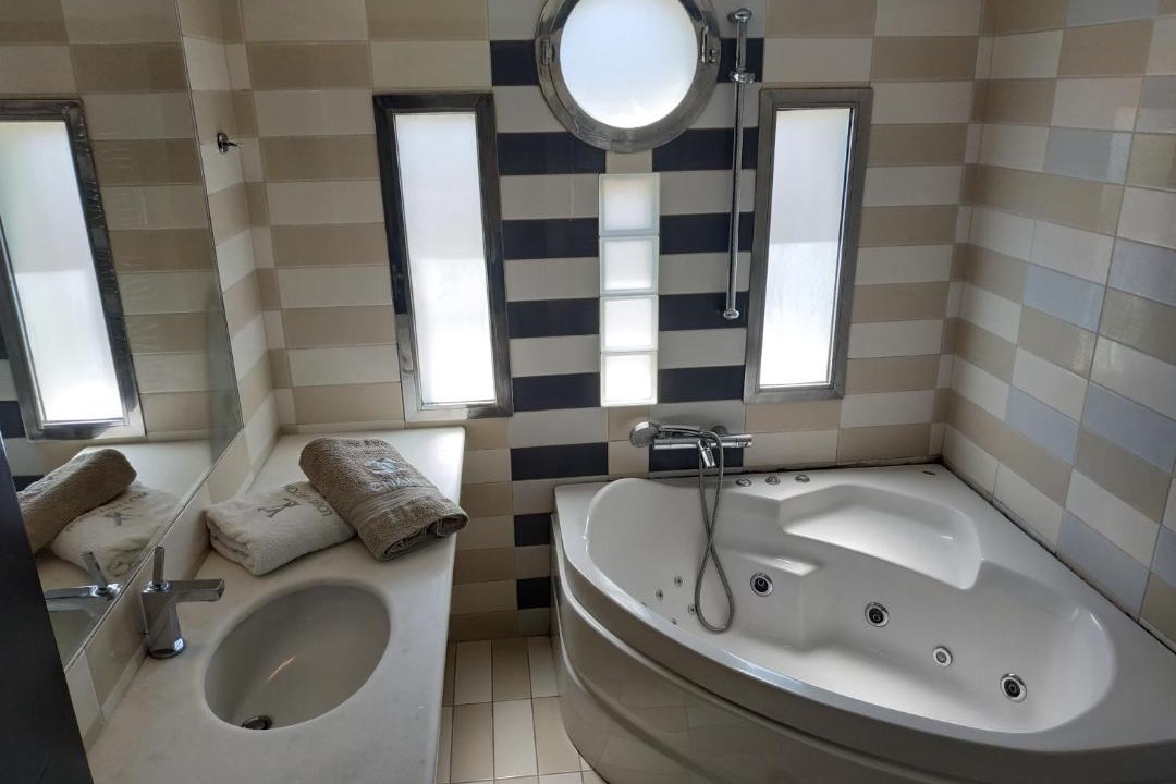 Photo of Bathroom in Kallithea
