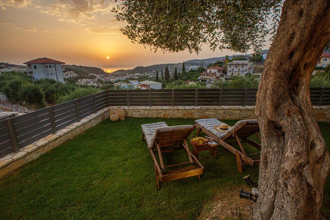 Photo of Patio Balcony in Sivota