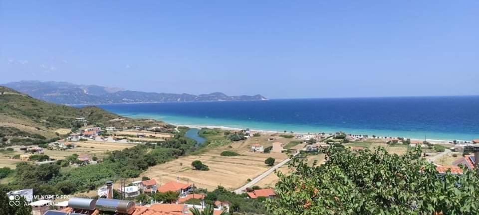 Photo of Outdoor in Mourteri