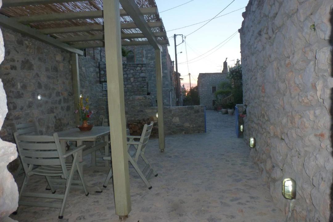 Photo of Others in Avgonyma