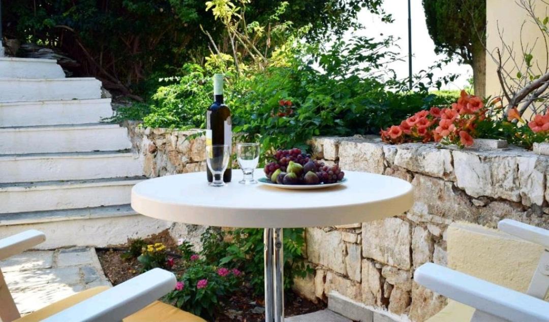 Photo of Patio Balcony in Kropia