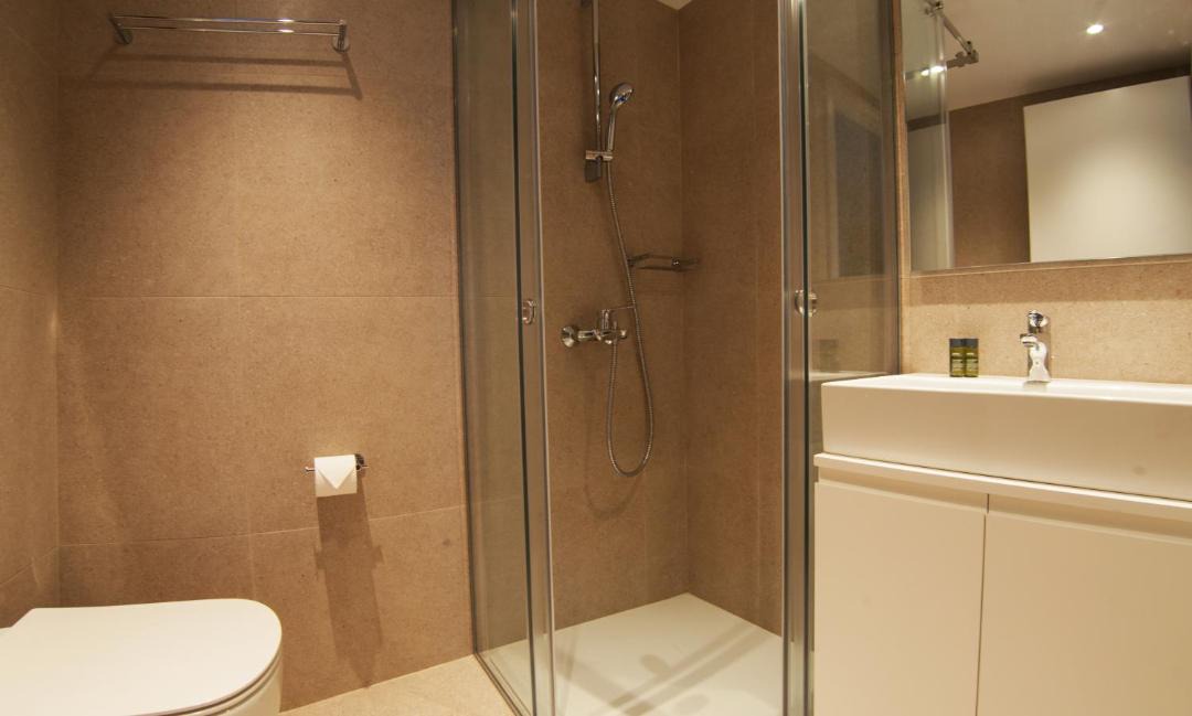 Photo of Bathroom in Ampelokipoi