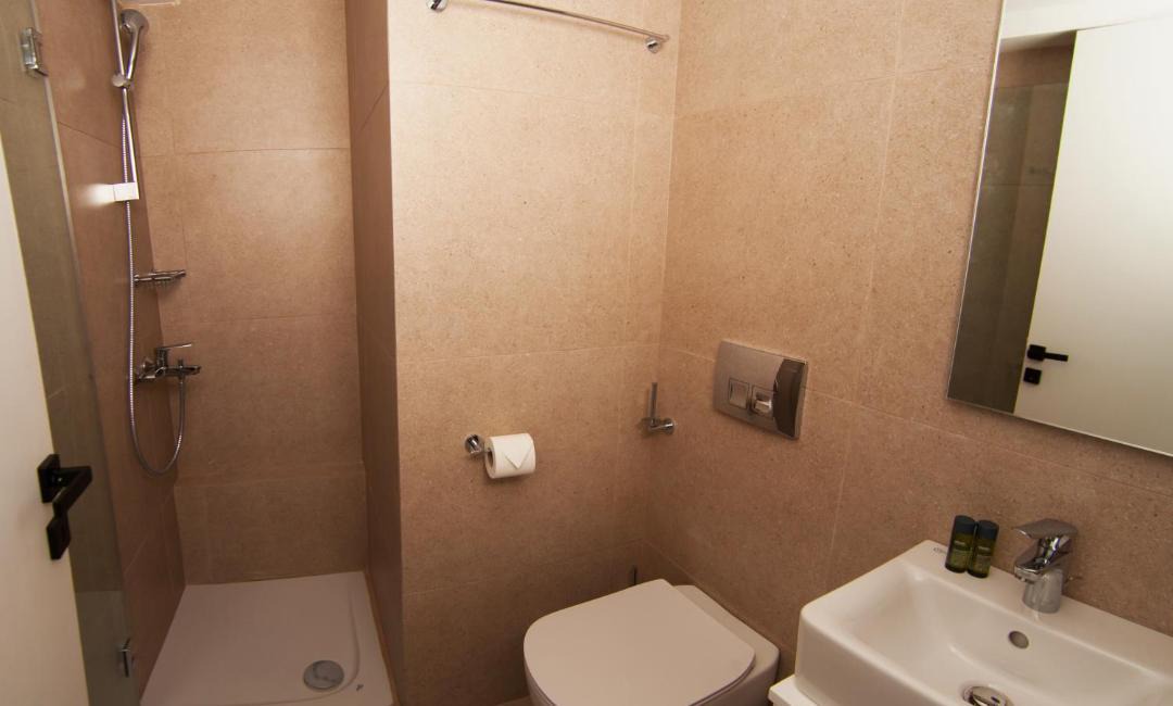 Photo of Bathroom in Ampelokipoi
