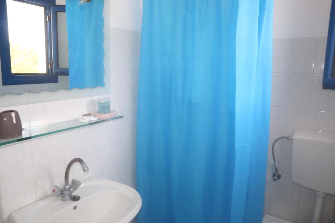Photo of Bathroom in Ampelas