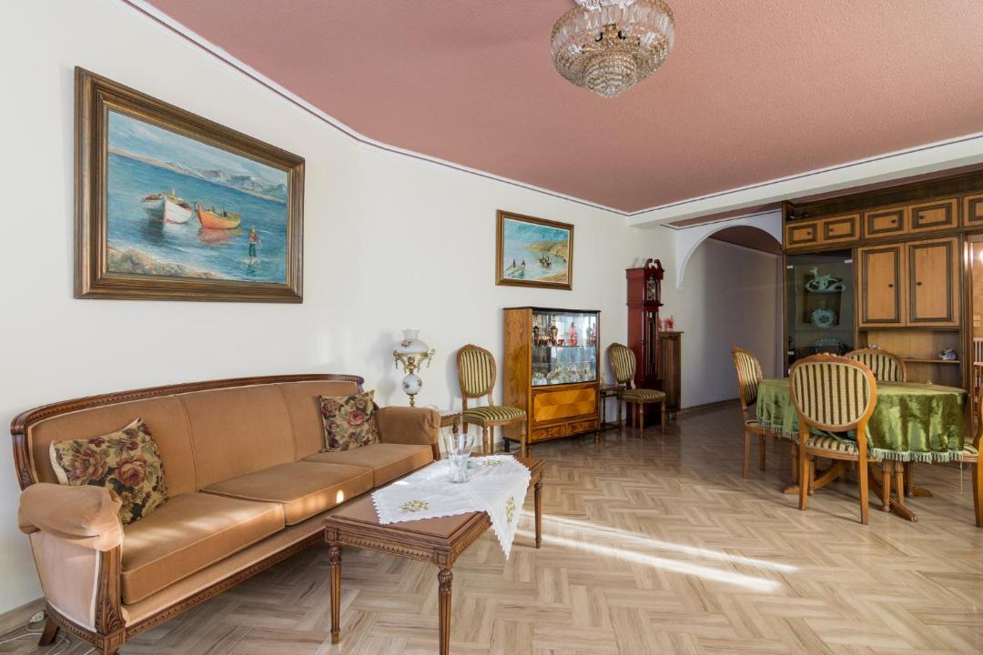 Photo of Livingroom in Mets