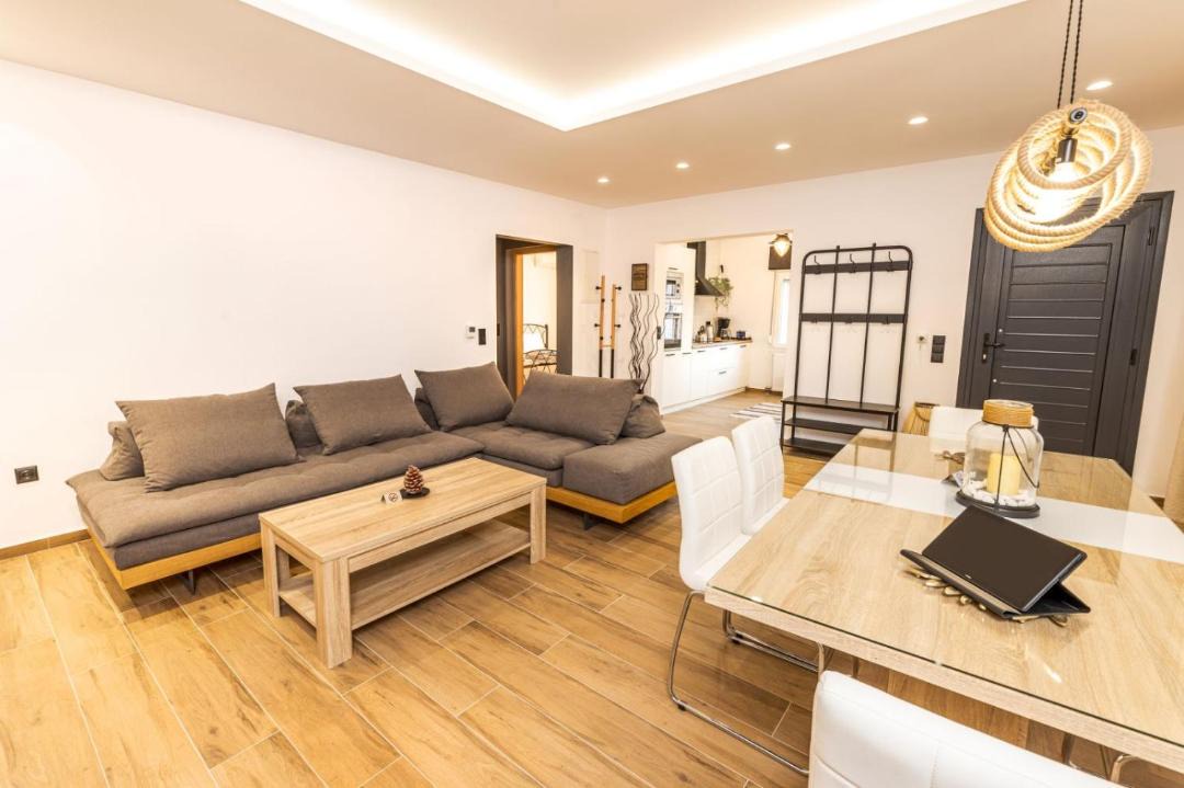 Photo of Livingroom in Kalambaka