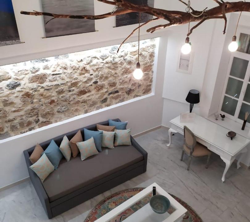 Photo of Livingroom in Pothia