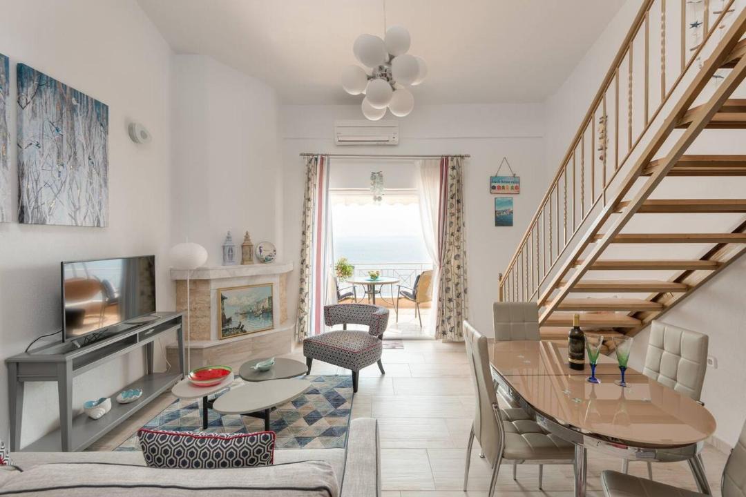 Photo of Livingroom in Neos Marmaras