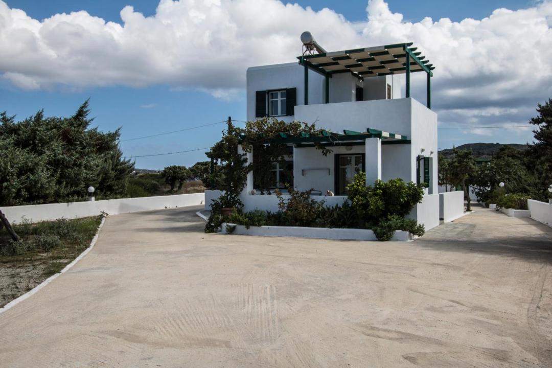 Photo of Others in Milos