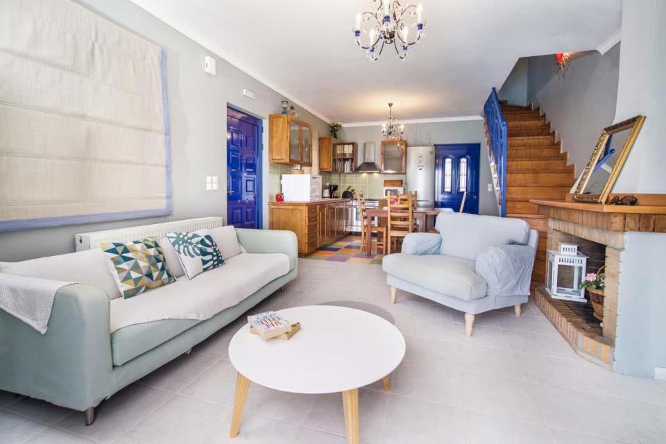 Photo of Livingroom in Antipata