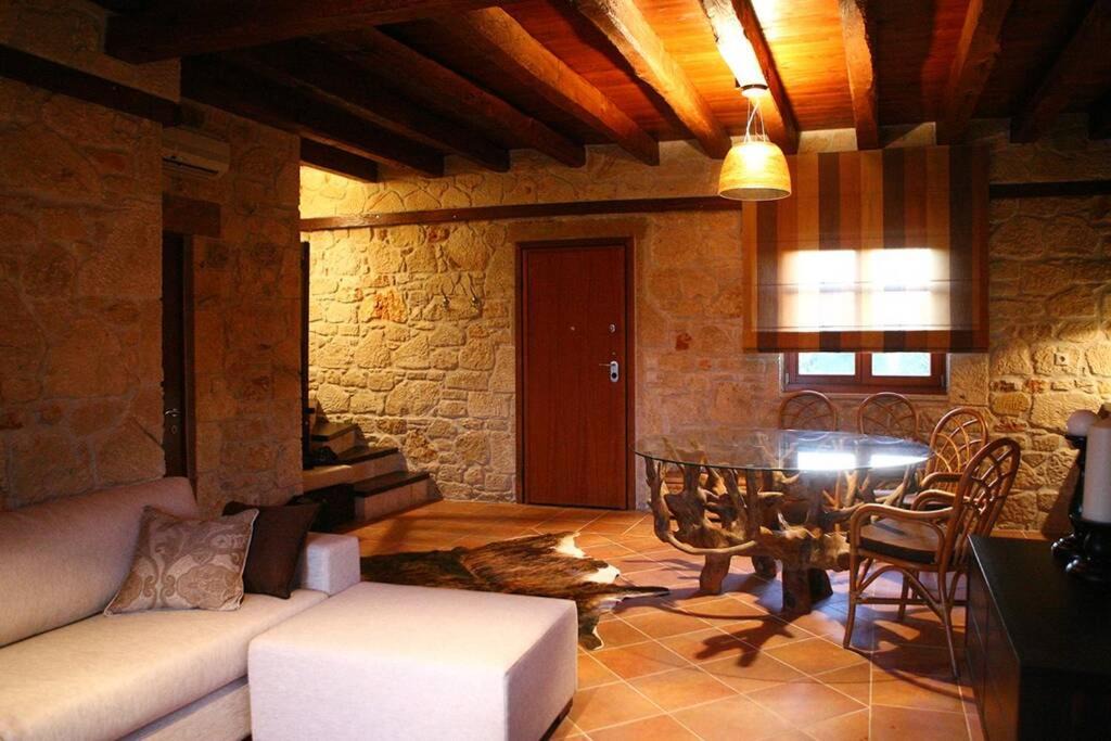 Photo of Livingroom in Kassandra