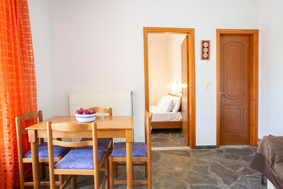Photo of Others in Mikros Gialos