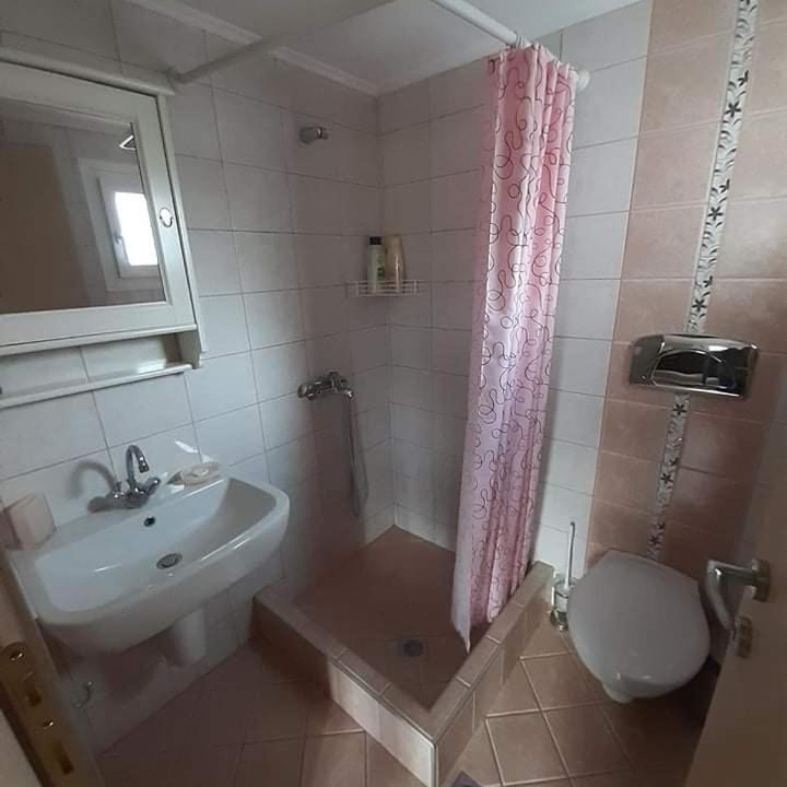 Photo of Bathroom in Orestiada