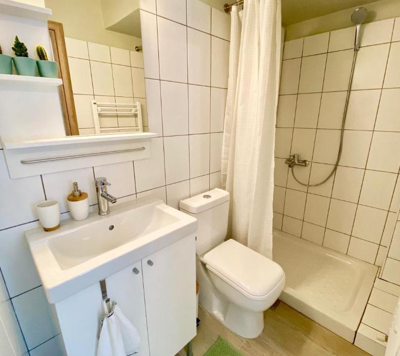 Photo of Bathroom in Ampelokipoi