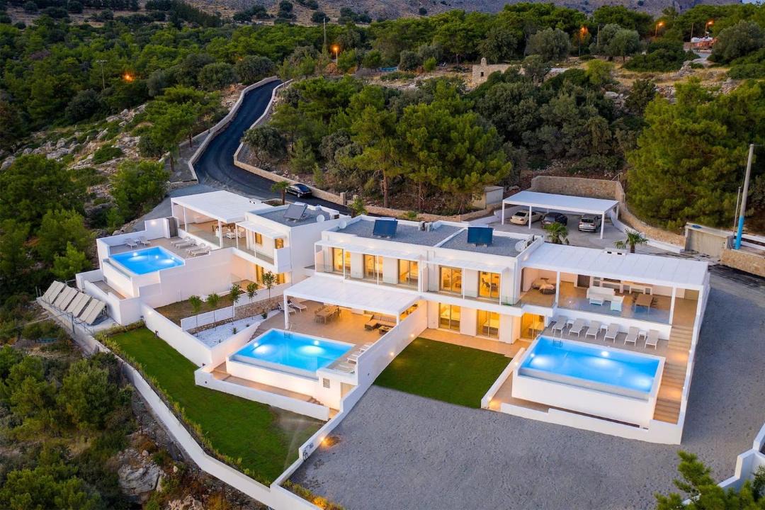 Photo of Others in Pefkos