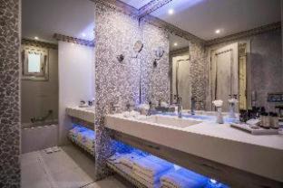 Photo of Bathroom in Anissaras