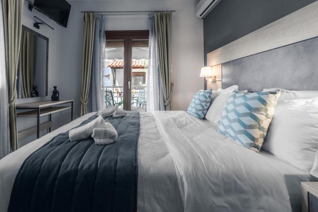 Photo of Bedroom in Neos Marmaras