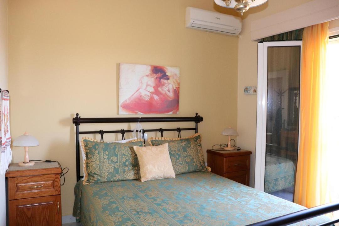 Photo of Bedroom in Skala