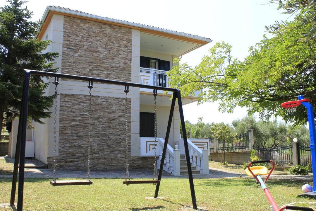 Photo of Buildings in Nea Propontida