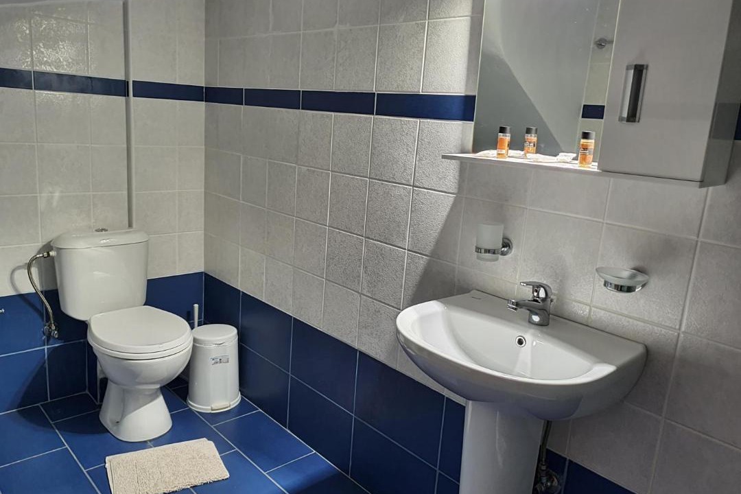 Photo of Bathroom in Lefktro