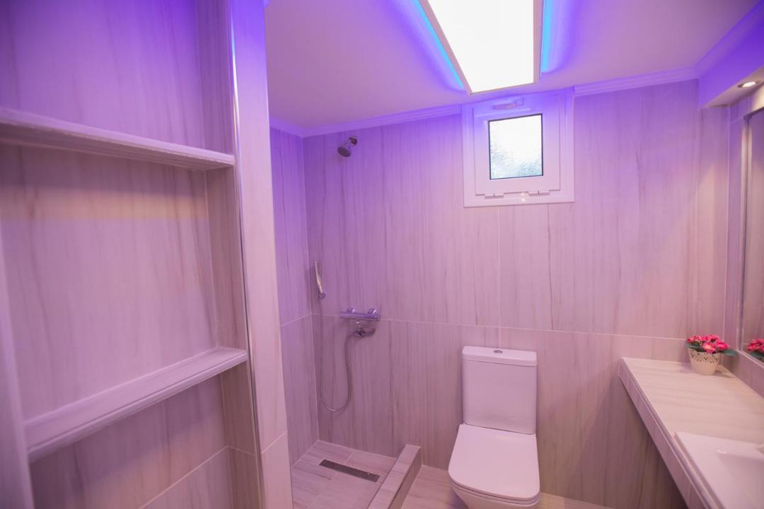 Photo of Bathroom in Lassi