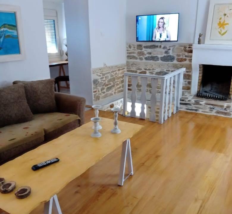Photo of Livingroom in Keramidi