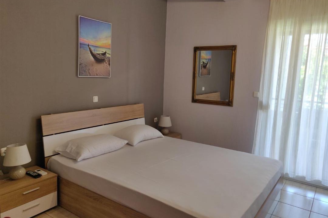 Photo of Bedroom in Chrisi Akti