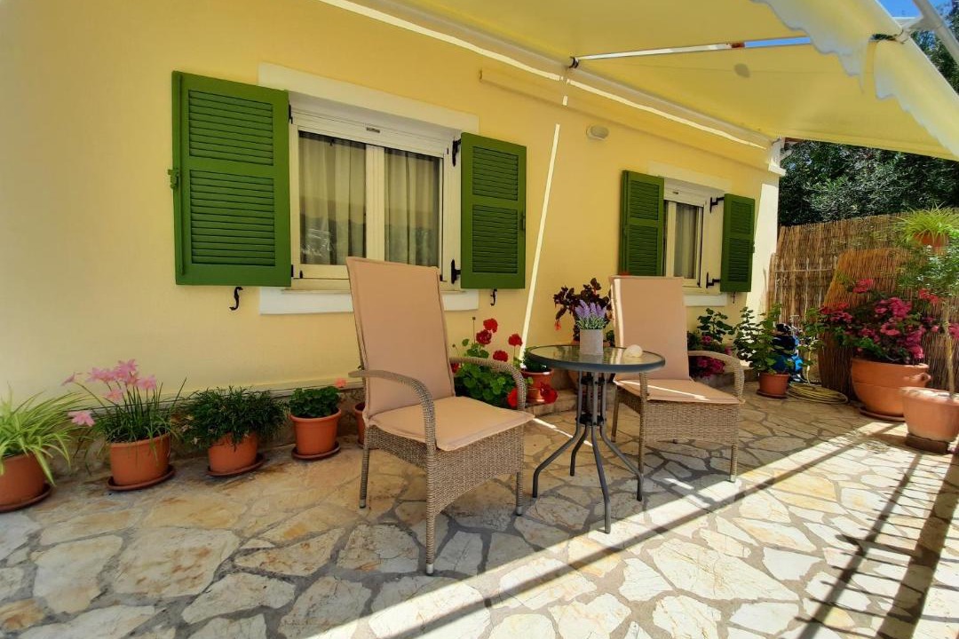 Photo of Patio Balcony in Notos