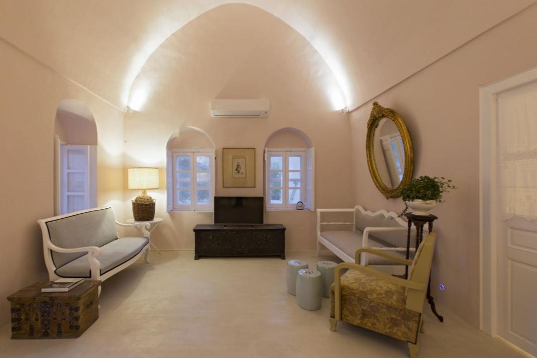 Photo of Livingroom in Vothon