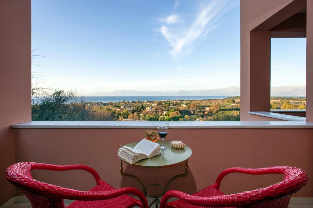Photo of Patio Balcony in Almiros Beach