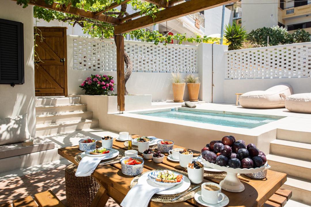 Photo of Patio Balcony in Platanias Town