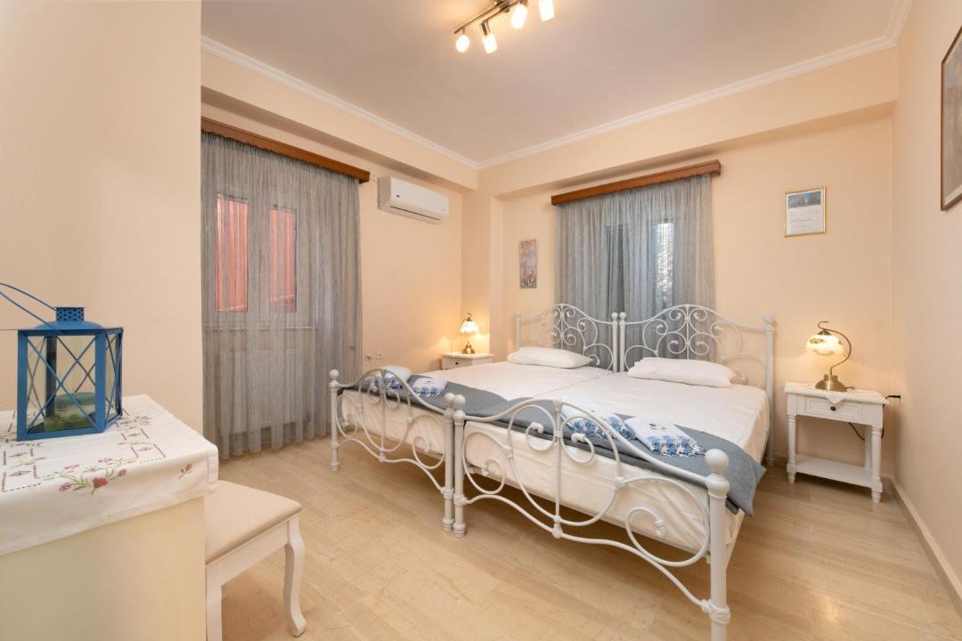 Photo of Bedroom in Sinarades