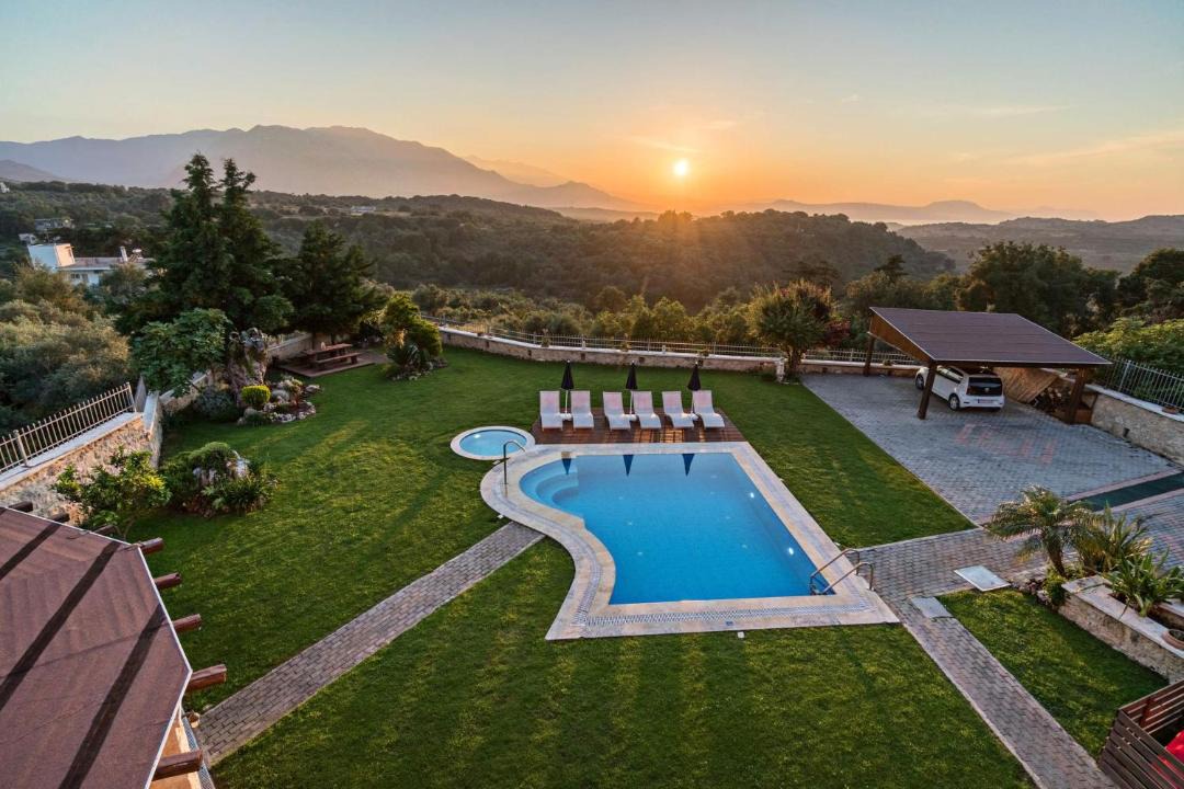 Photo of Outdoor in Kaloniktis