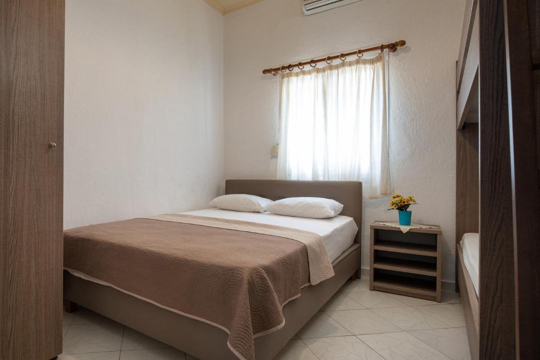 Photo of Bedroom in Kalamitsi