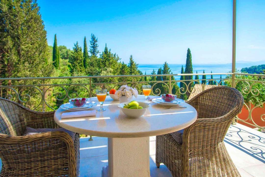 Photo of Patio Balcony in Petaleia