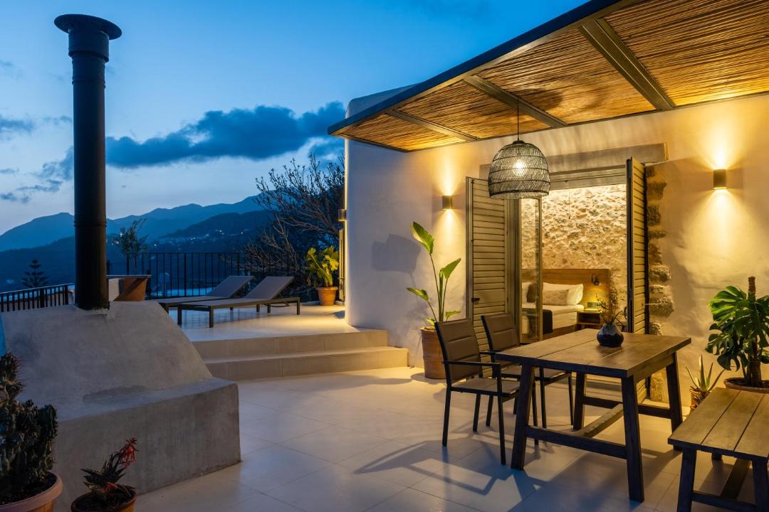 Photo of Patio Balcony in Mirthios