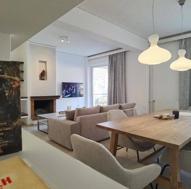 Photo of Livingroom in Glyfada