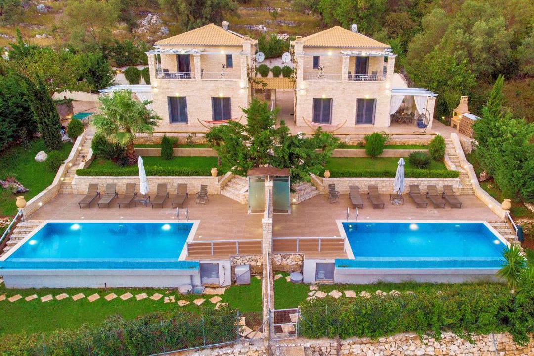Photo of Others in Mikros Gialos