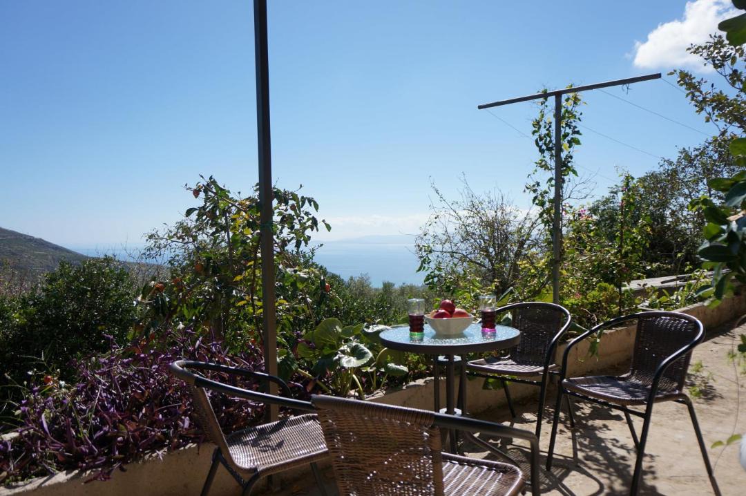 Photo of Patio Balcony in Pastra