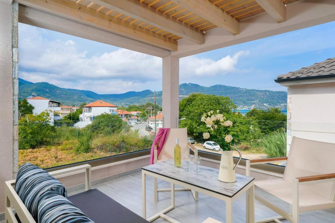 Photo of Patio Balcony in Chrisi Akti