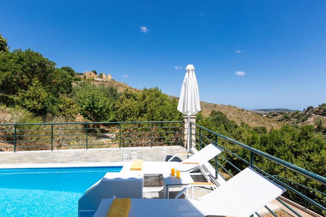 Photo of Patio Balcony in Monopari