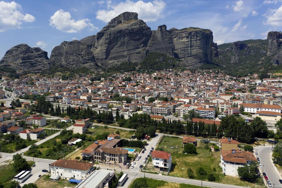 Photo of Buildings in Kalambaka