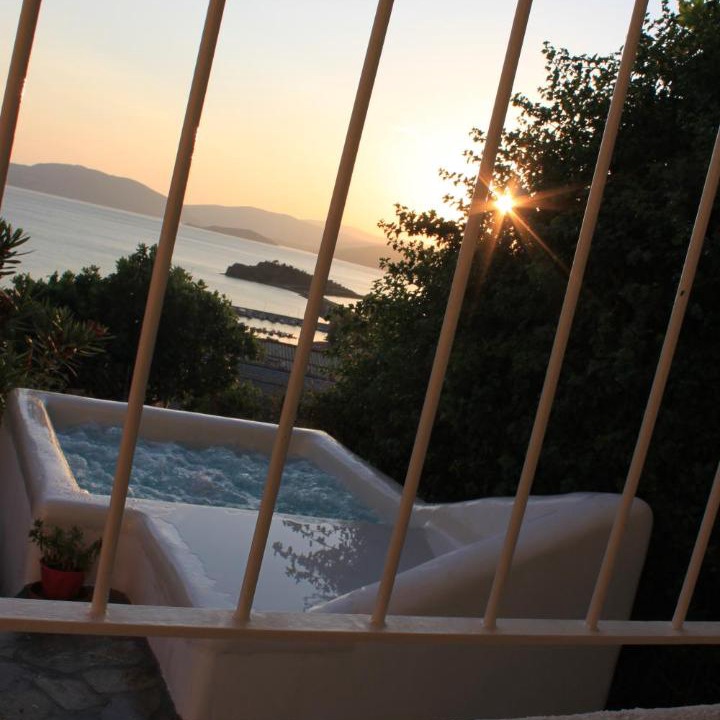 Photo of Patio Balcony in Alyki