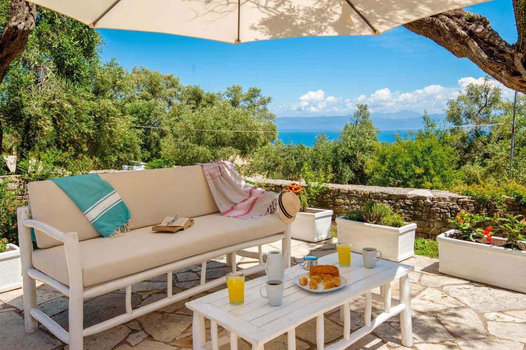 Photo of Patio Balcony in Koutsi