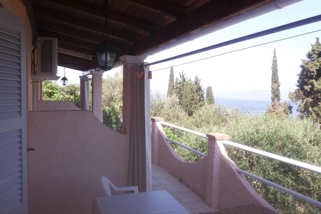 Photo of Patio Balcony in Perama