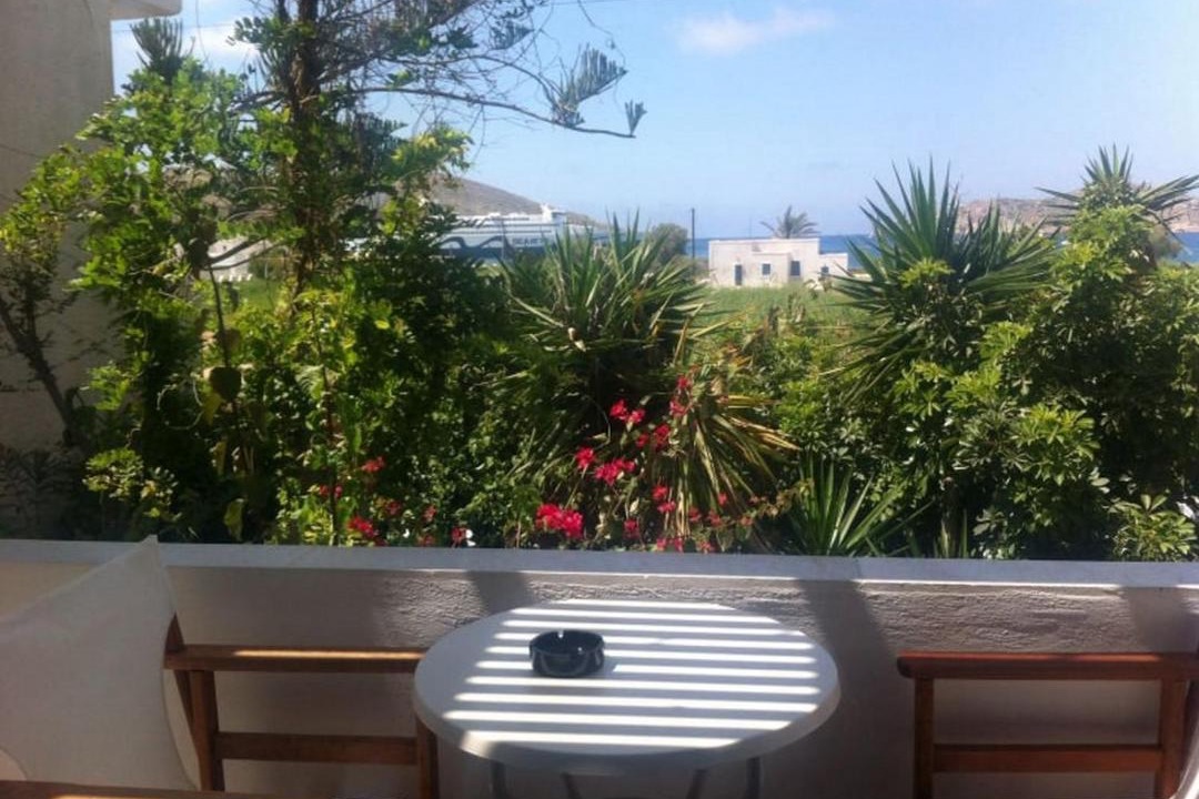 Photo of Patio Balcony in Ios Town