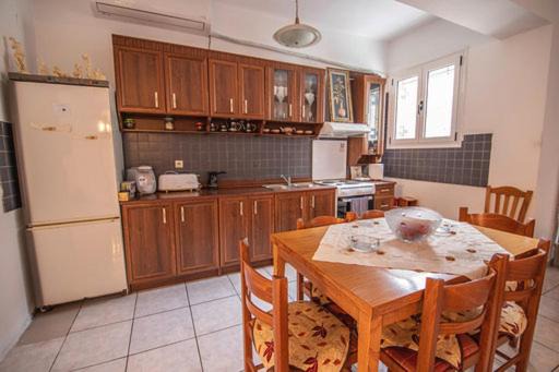 Photo of Kitchen in Dhrepanon